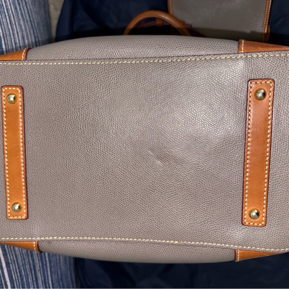 Browngray Dooney And Bourke Shelby Shopper Tote with dust bag and clip on wallet - Picture 10 of 14